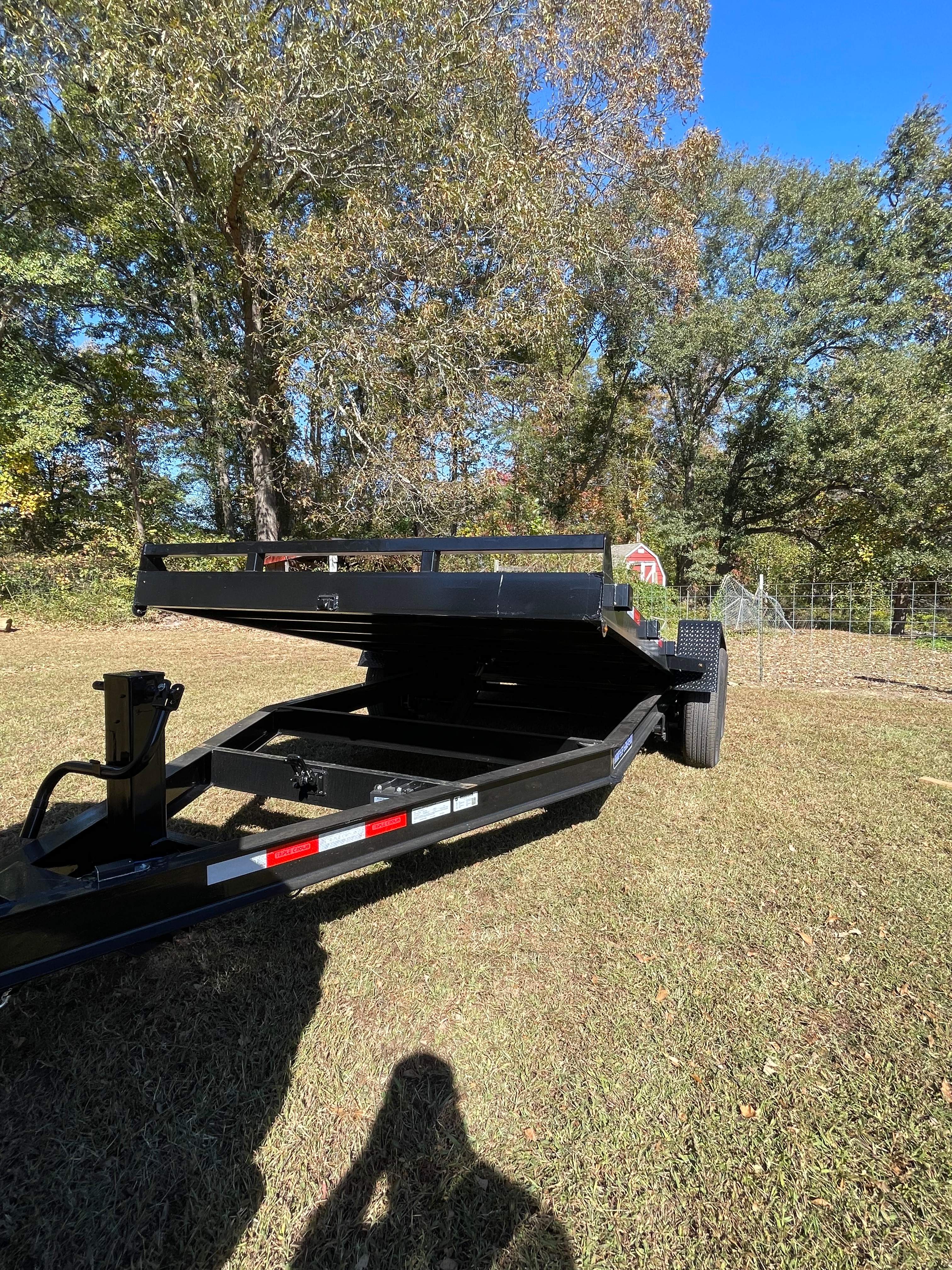 Car Hauler Trailer Rental Gastonia NC - Gravity tilt 7x20 car hauler with 14k capacity for safe vehicle transport